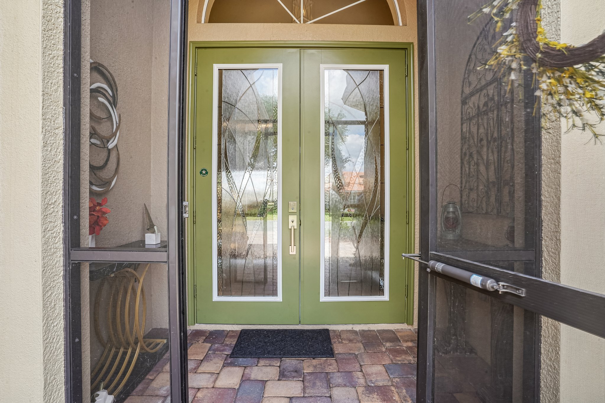 Mainsail Dr-S1505-005.jpg