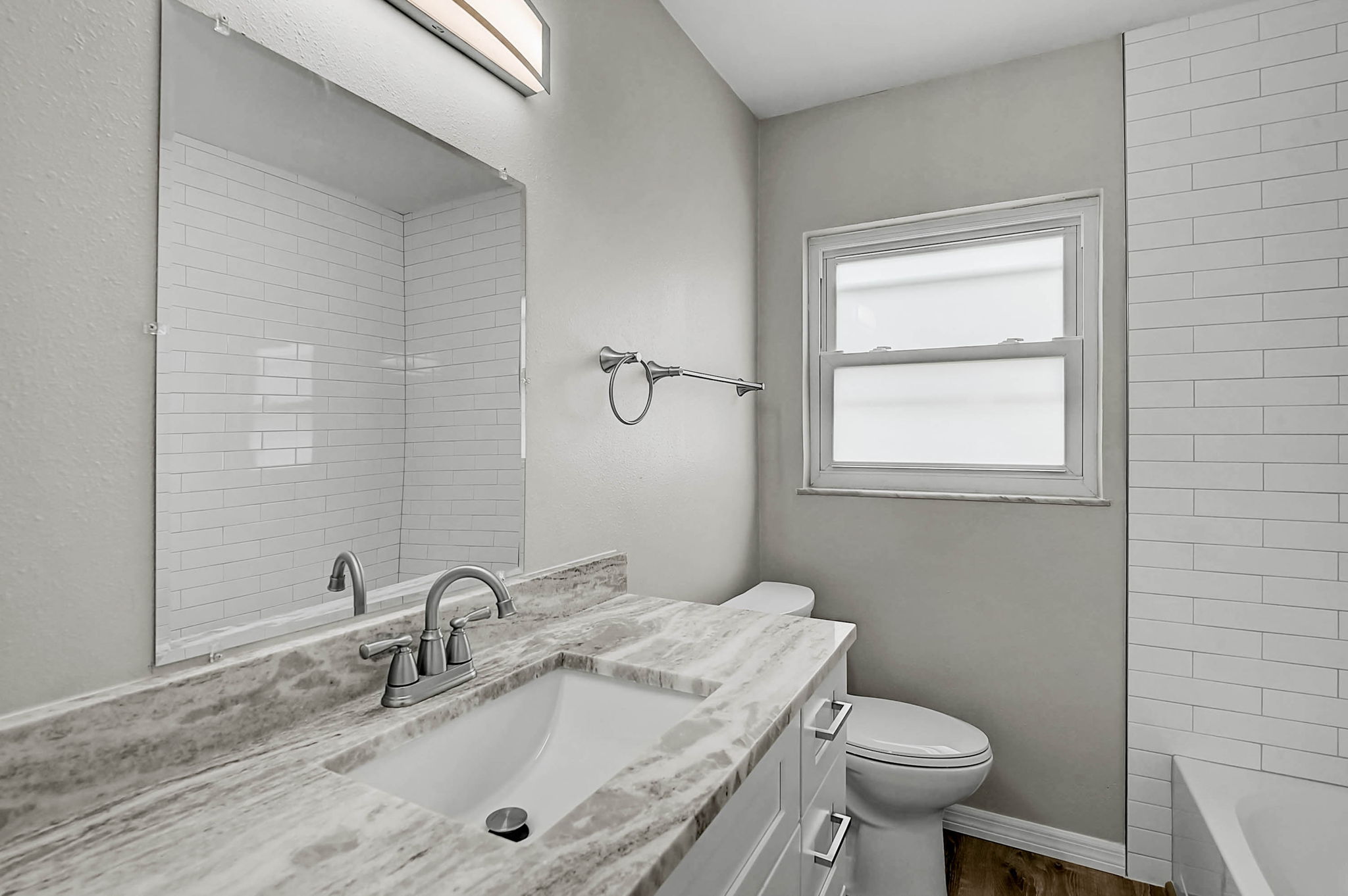 102 20th St NE-25