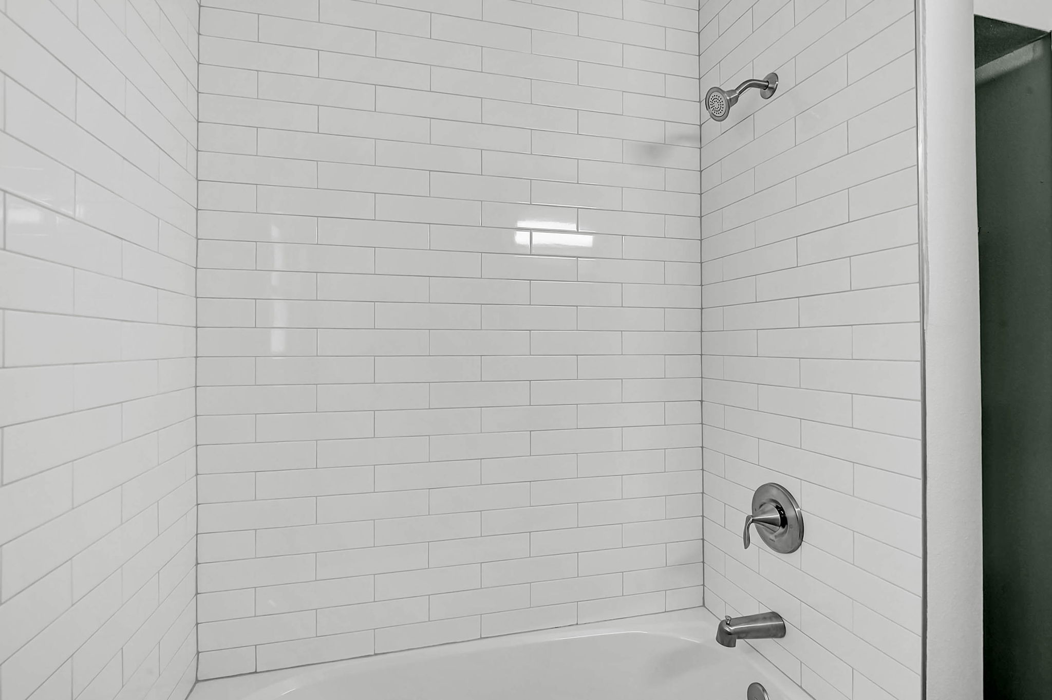 102 20th St NE-26