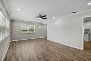 102 20th St NE-9