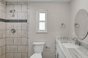 102 20th St NE-21