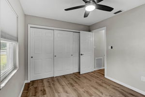 102 20th St NE-28
