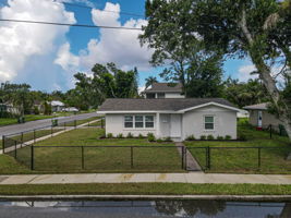 102 20th St NE-29