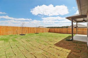 San Antonio - EAST-Legendary Trails-102 Barton Point Schertz TX 78108-018