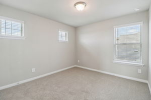 San Antonio - EAST-Legendary Trails-102 Barton Point Schertz TX 78108-032