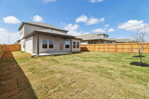 San Antonio - EAST-Legendary Trails-102 Barton Point Schertz TX 78108-033