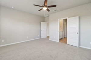 San Antonio - EAST-Legendary Trails-102 Barton Point Schertz TX 78108-034