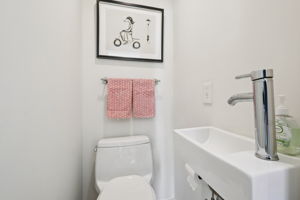  Photo 35