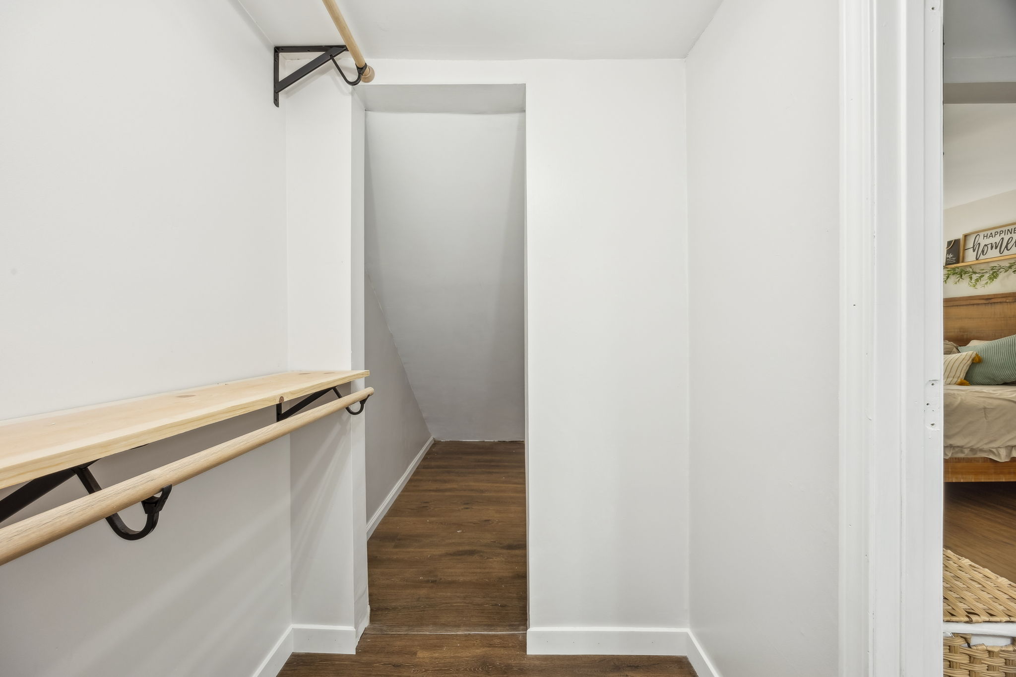 Primary Bedroom Closet