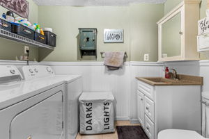  Photo 41
