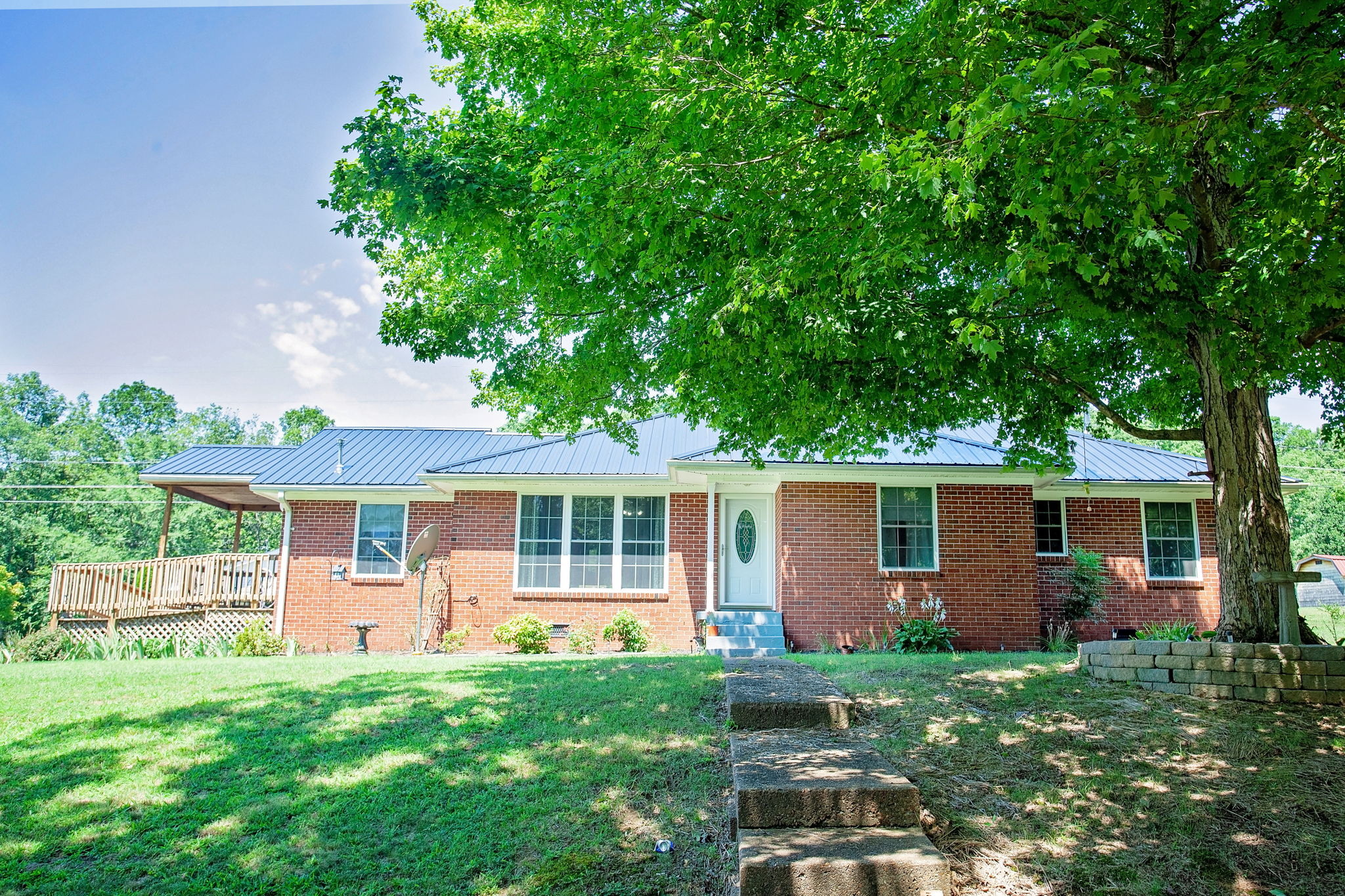 102 Cedar Hill Dr, Waverly, TN 37185 Amanda Patrick Photography