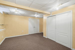  Photo 49