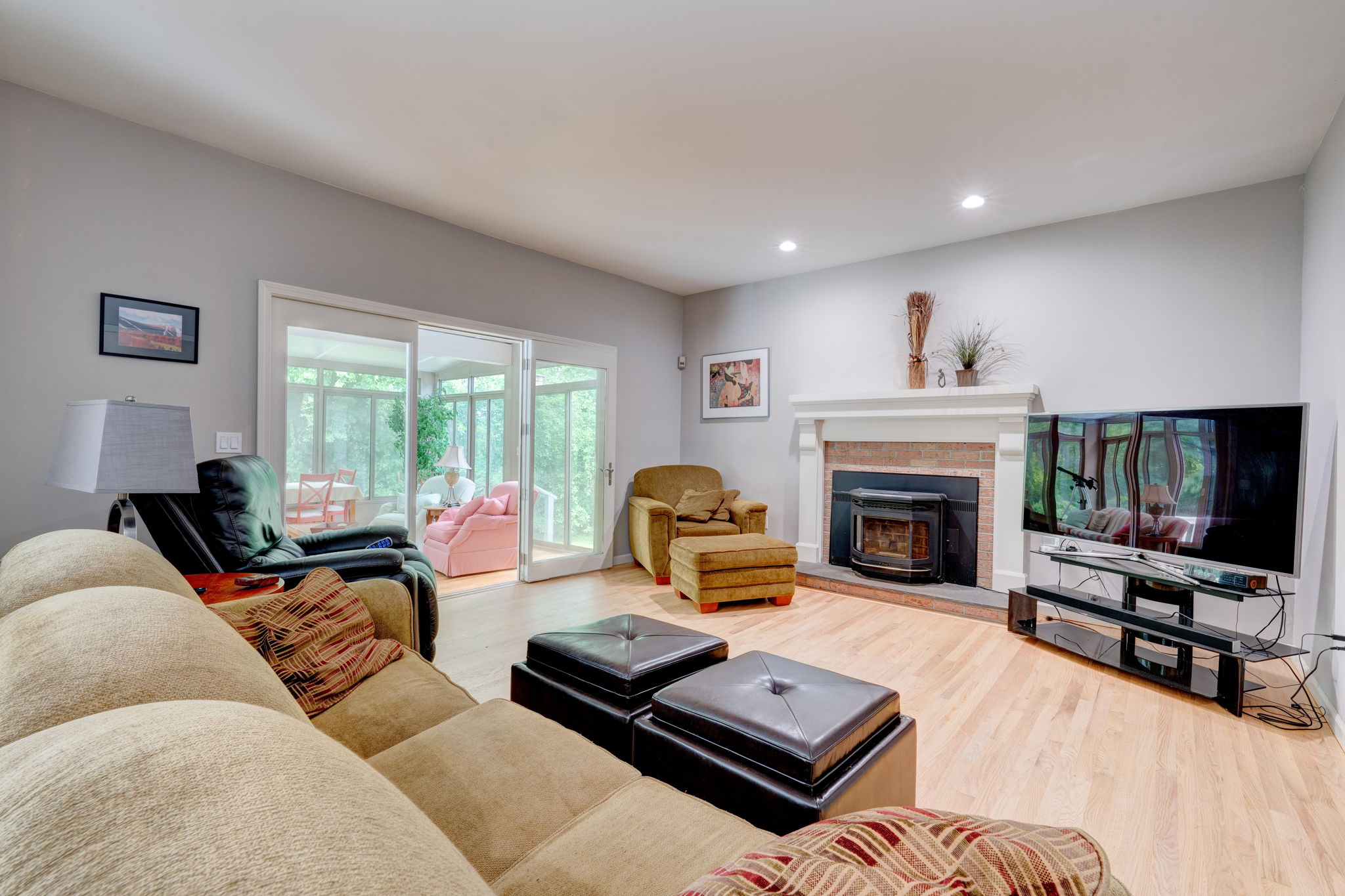 102 Doe Meadow Ct, Southington, CT 06489, USA Photo 31