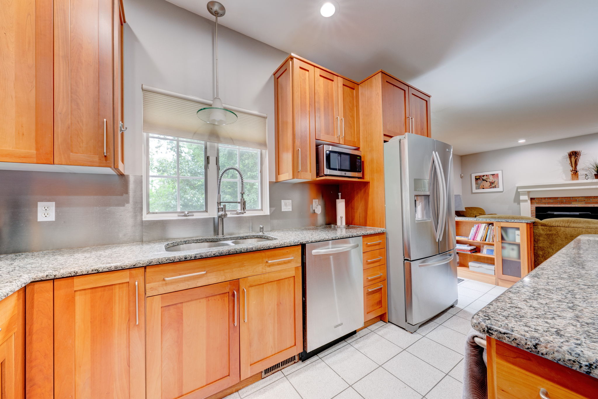 102 Doe Meadow Ct, Southington, CT 06489, USA Photo 27