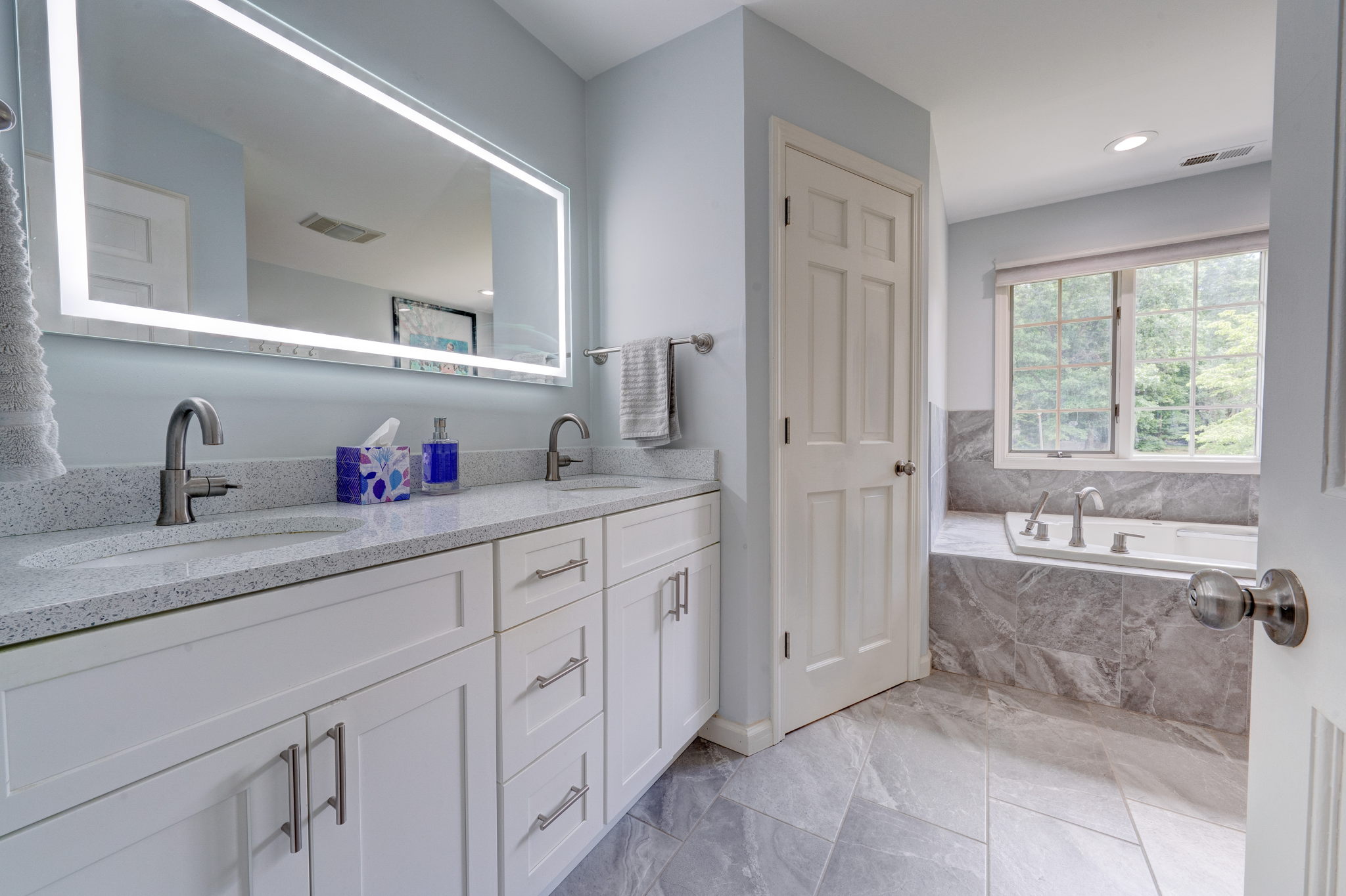 102 Doe Meadow Ct, Southington, CT 06489, USA Photo 45