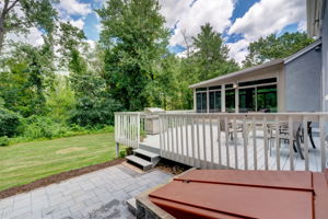 102 Doe Meadow Ct, Southington, CT 06489, USA Photo 15