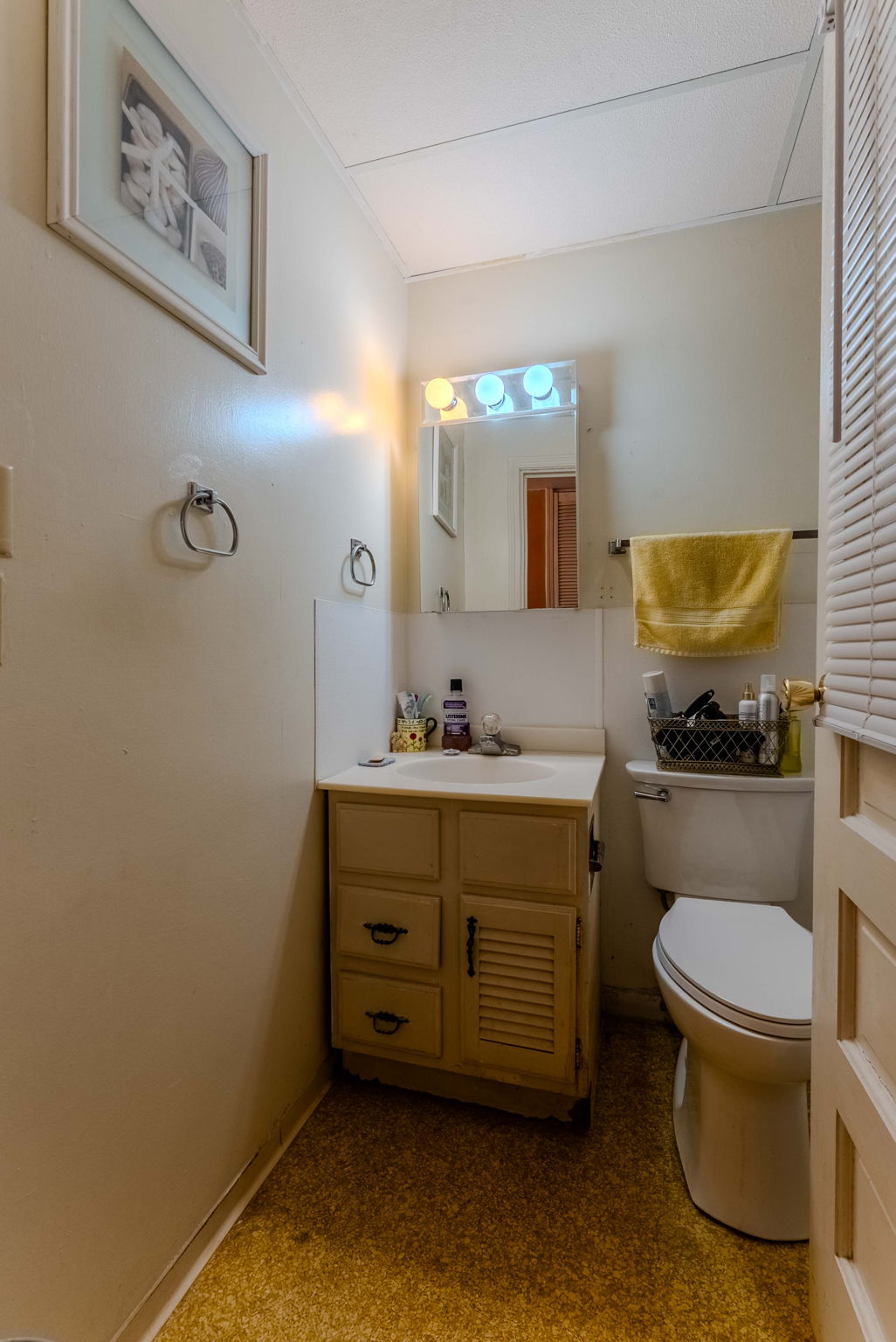  Photo 48