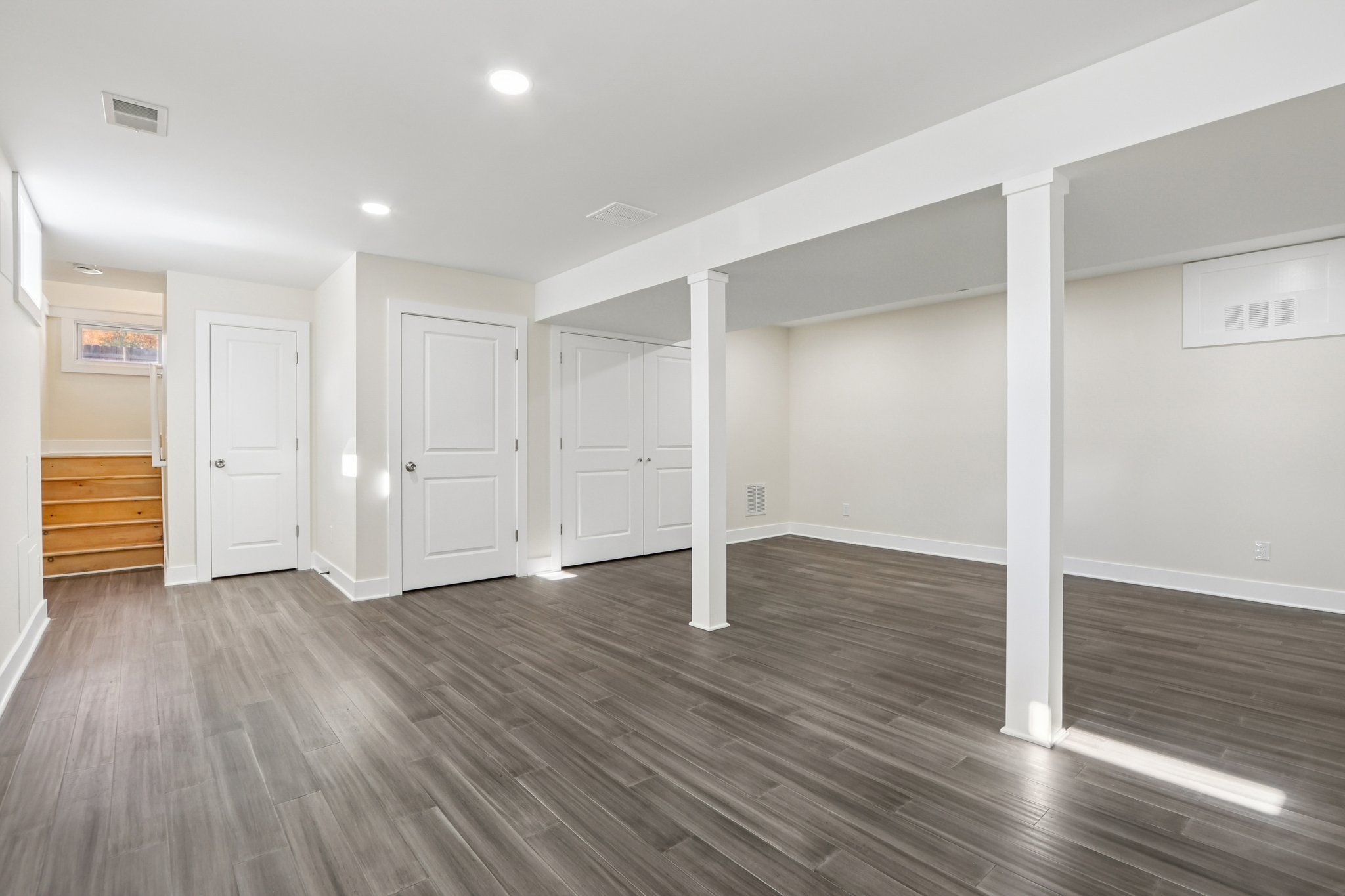 Fernhead Ave-S0711-035.jpg