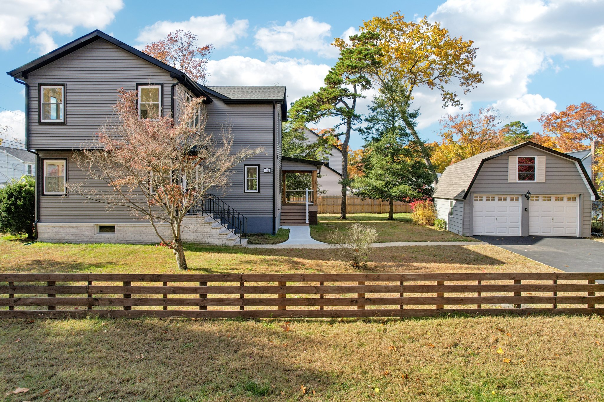 Fernhead Ave-S0711-047.jpg