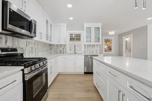 Fernhead Ave-S0711-017.jpg