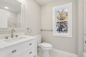 Fernhead Ave-S0711-020.jpg