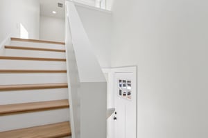 Fernhead Ave-S0711-021.jpg