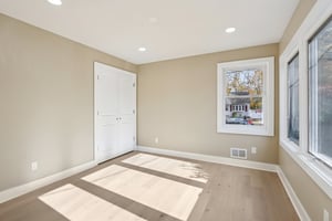 Fernhead Ave-S0711-033.jpg