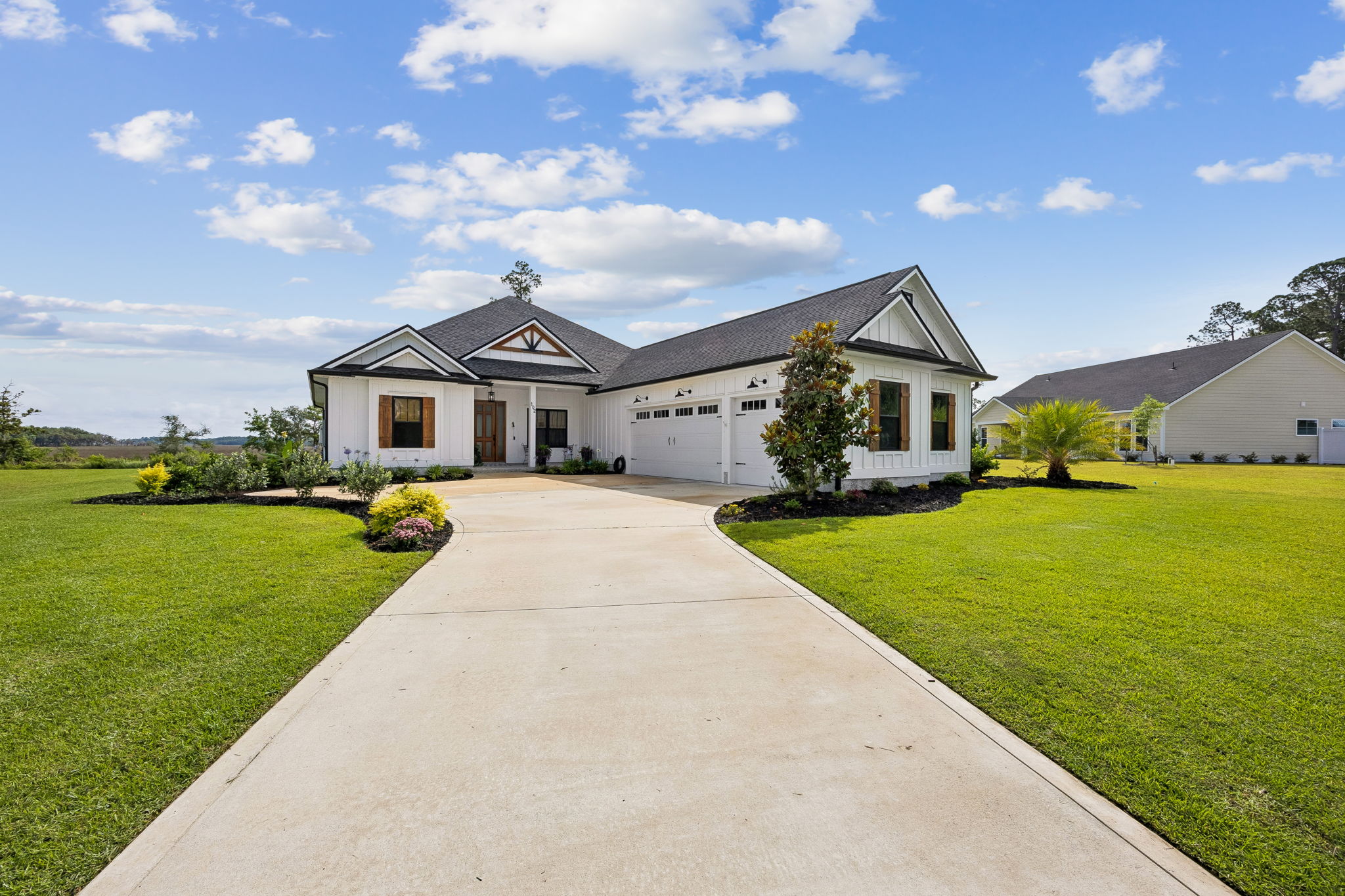 Welcome to 102 Firefly Ct