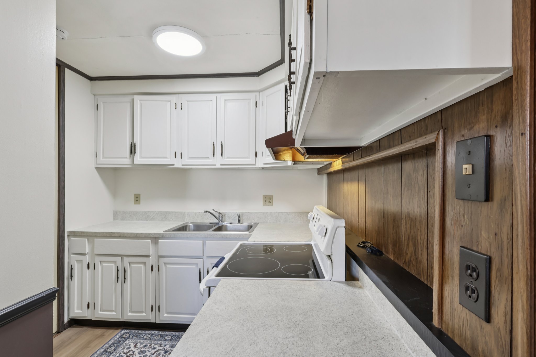 Fox Hill Ln-S0612-011.jpg