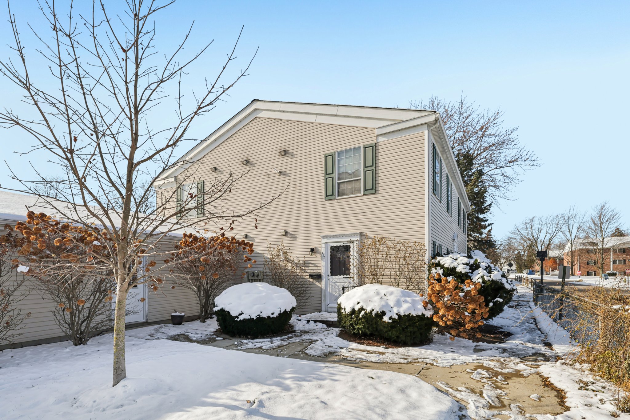 Fox Hill Ln-S0612-027.jpg