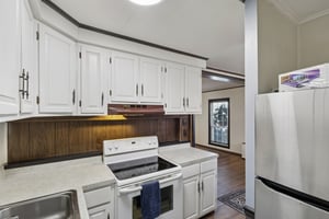 Fox Hill Ln-S0612-014.jpg