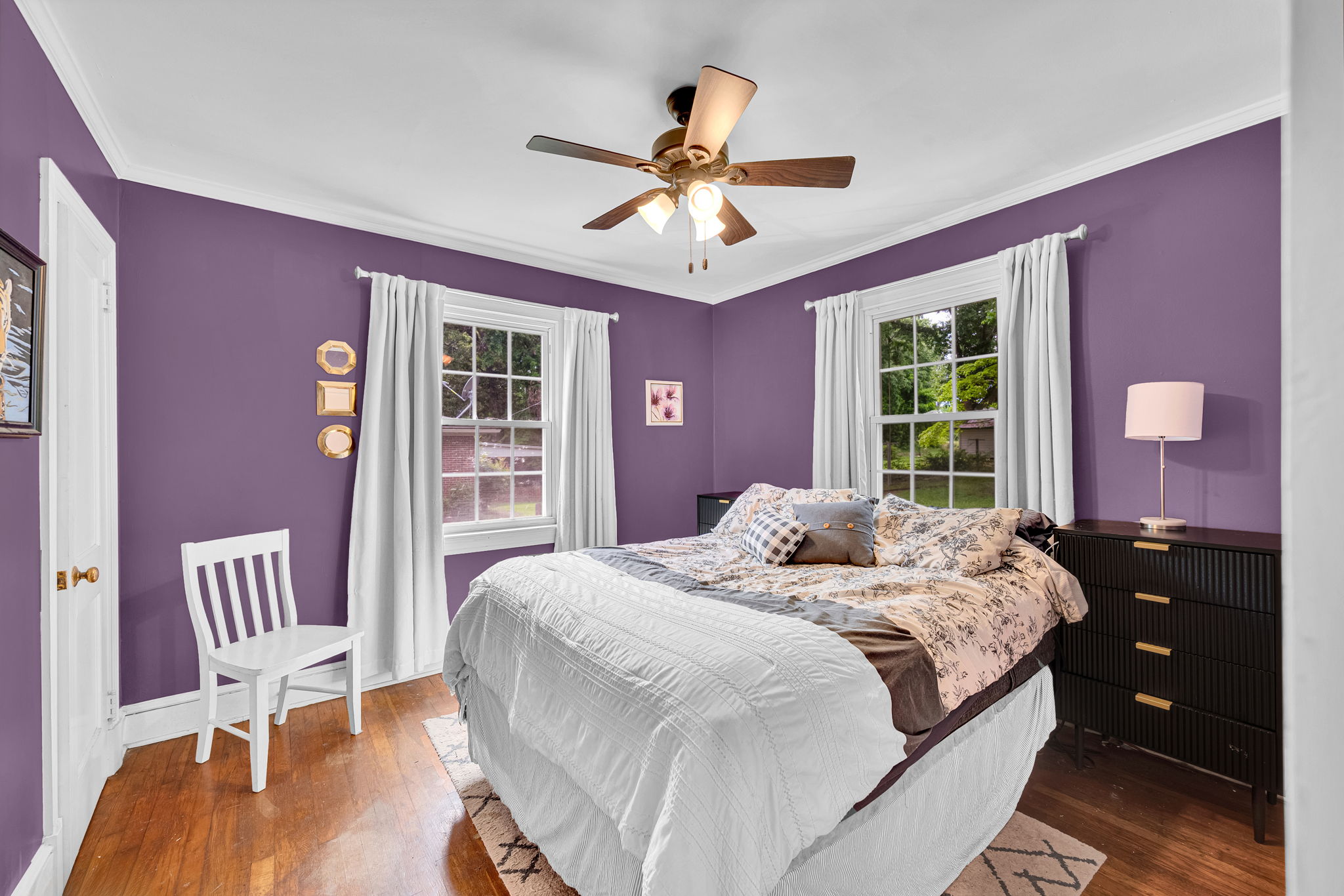  Photo 18