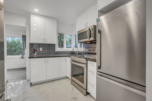 7-kitchen1