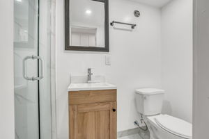 55-garage suite6