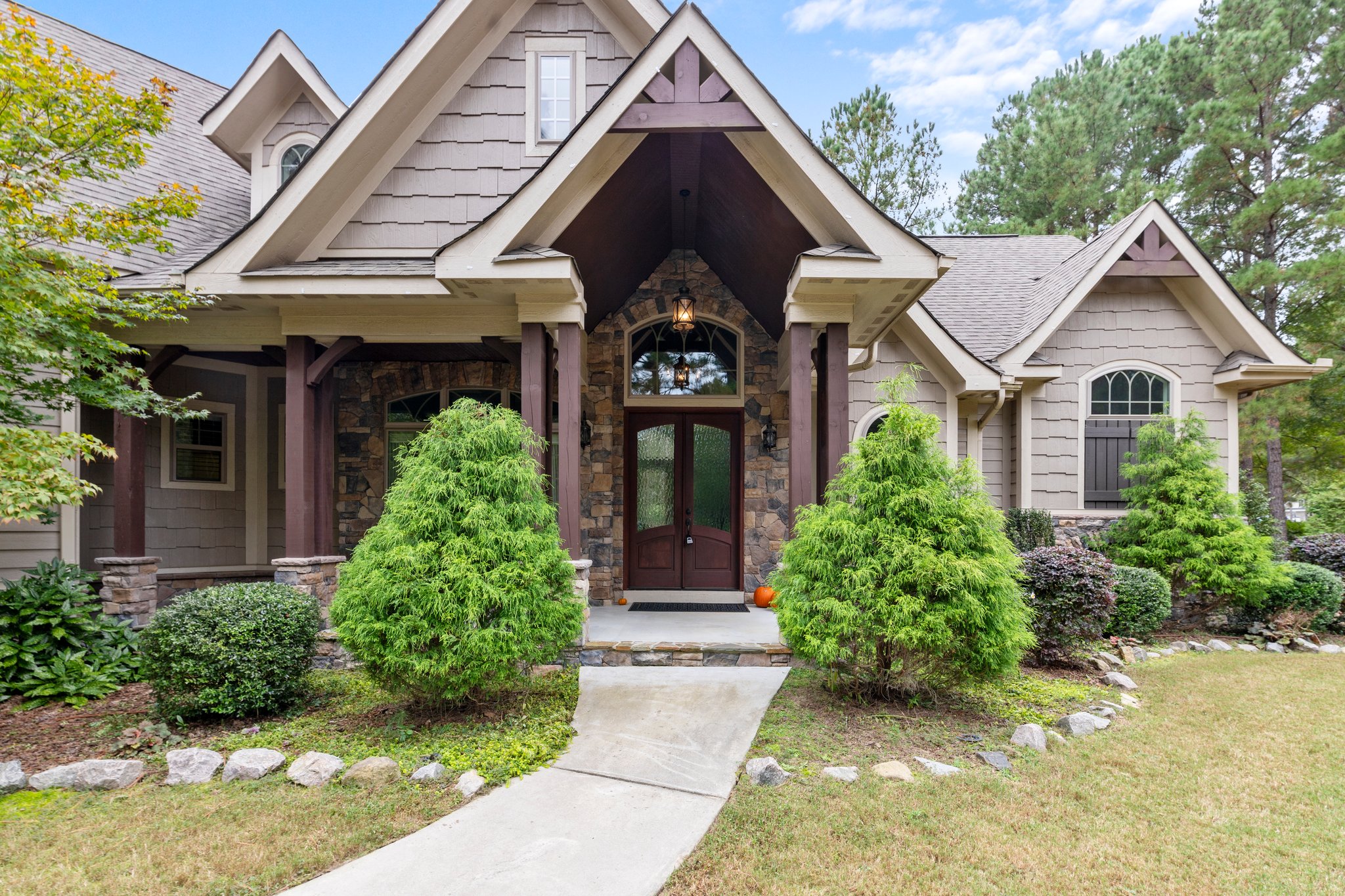 102 Hammerstone Cir, Whispering Pines, NC 28327, USA Photo 4