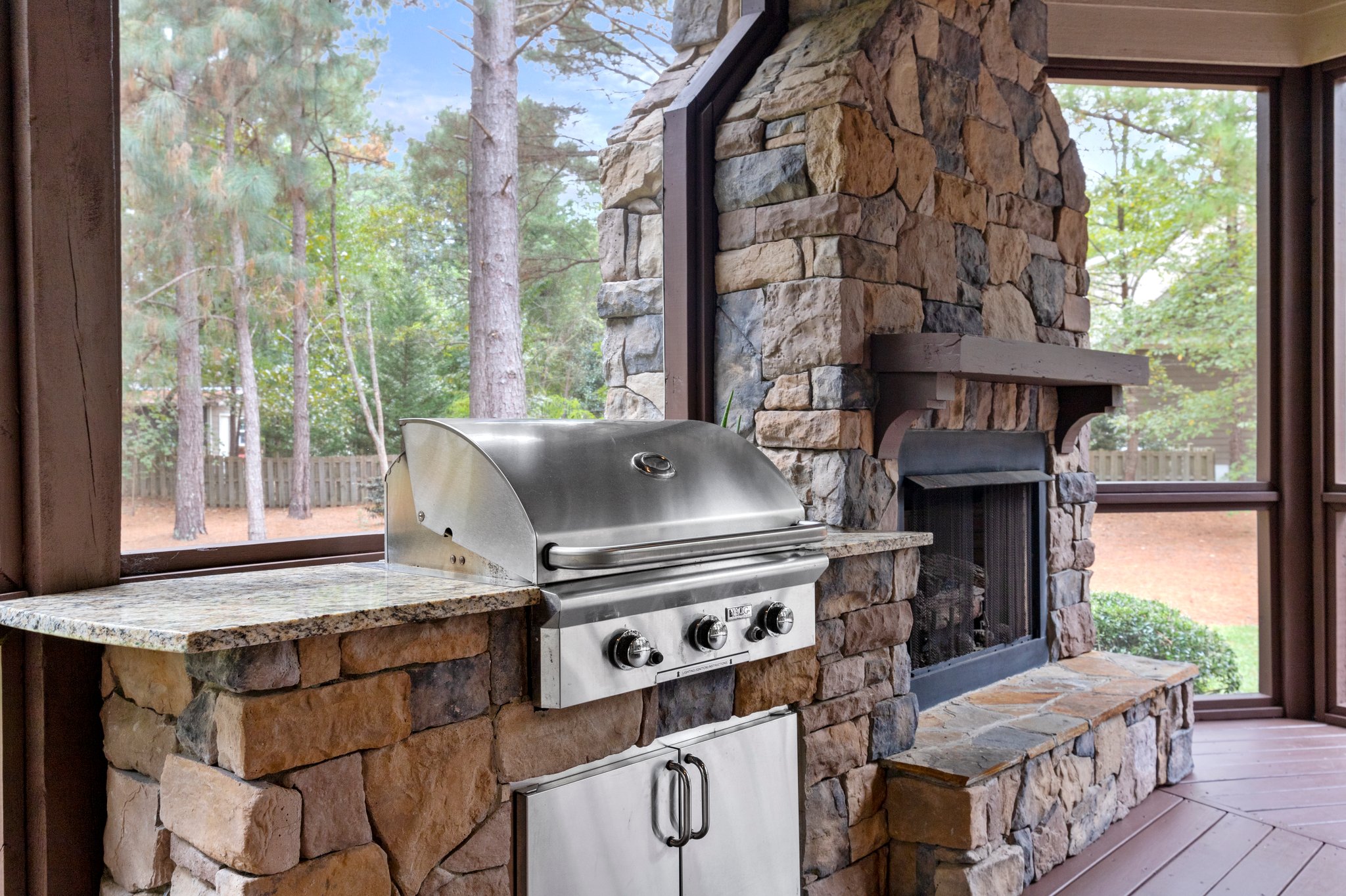 102 Hammerstone Cir, Whispering Pines, NC 28327, USA Photo 23