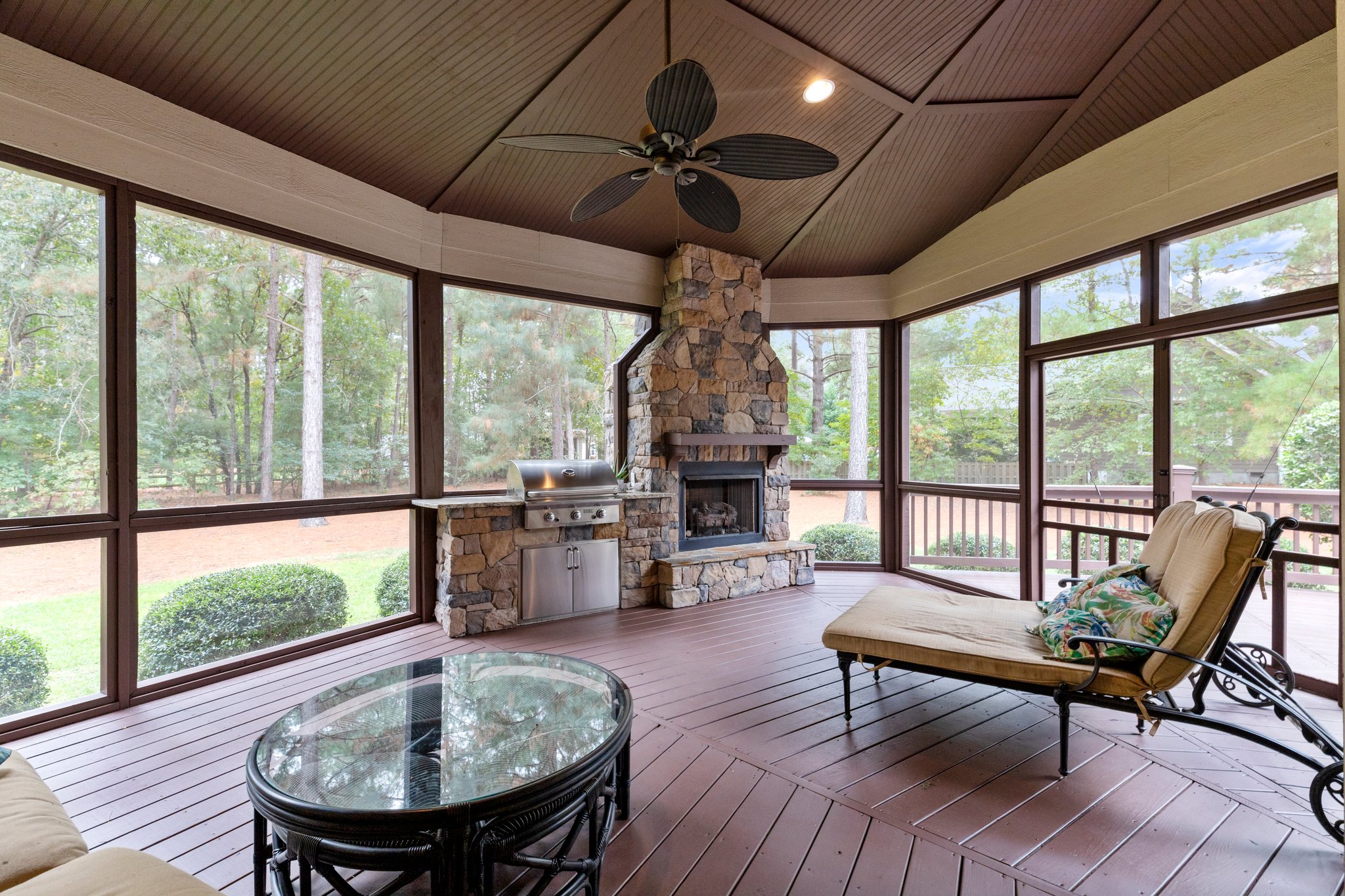 102 Hammerstone Cir, Whispering Pines, NC 28327, USA Photo 12