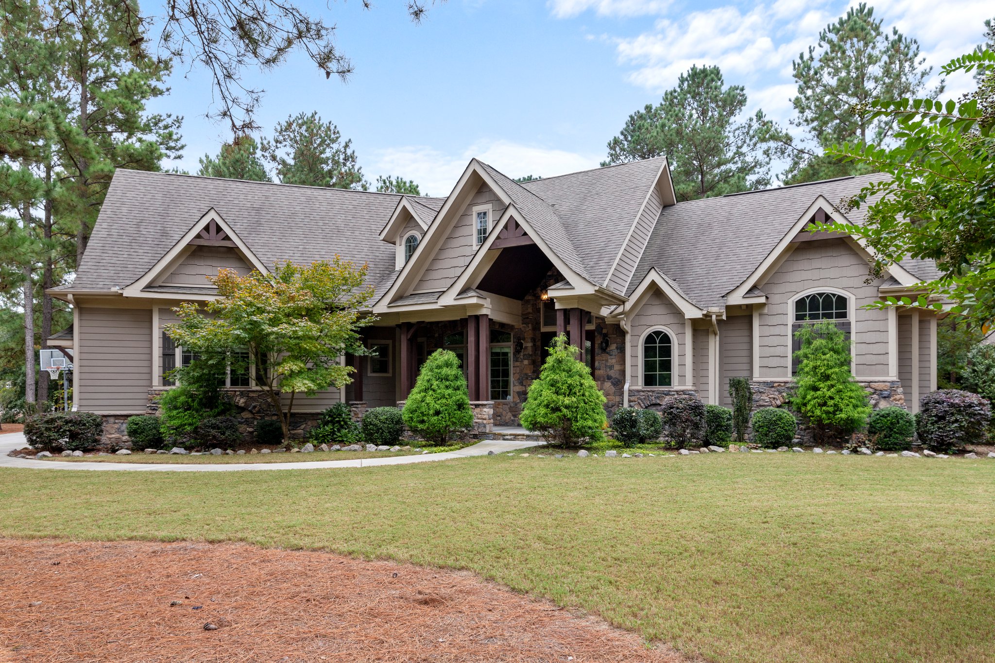 102 Hammerstone Cir, Whispering Pines, NC 28327, USA Photo 7