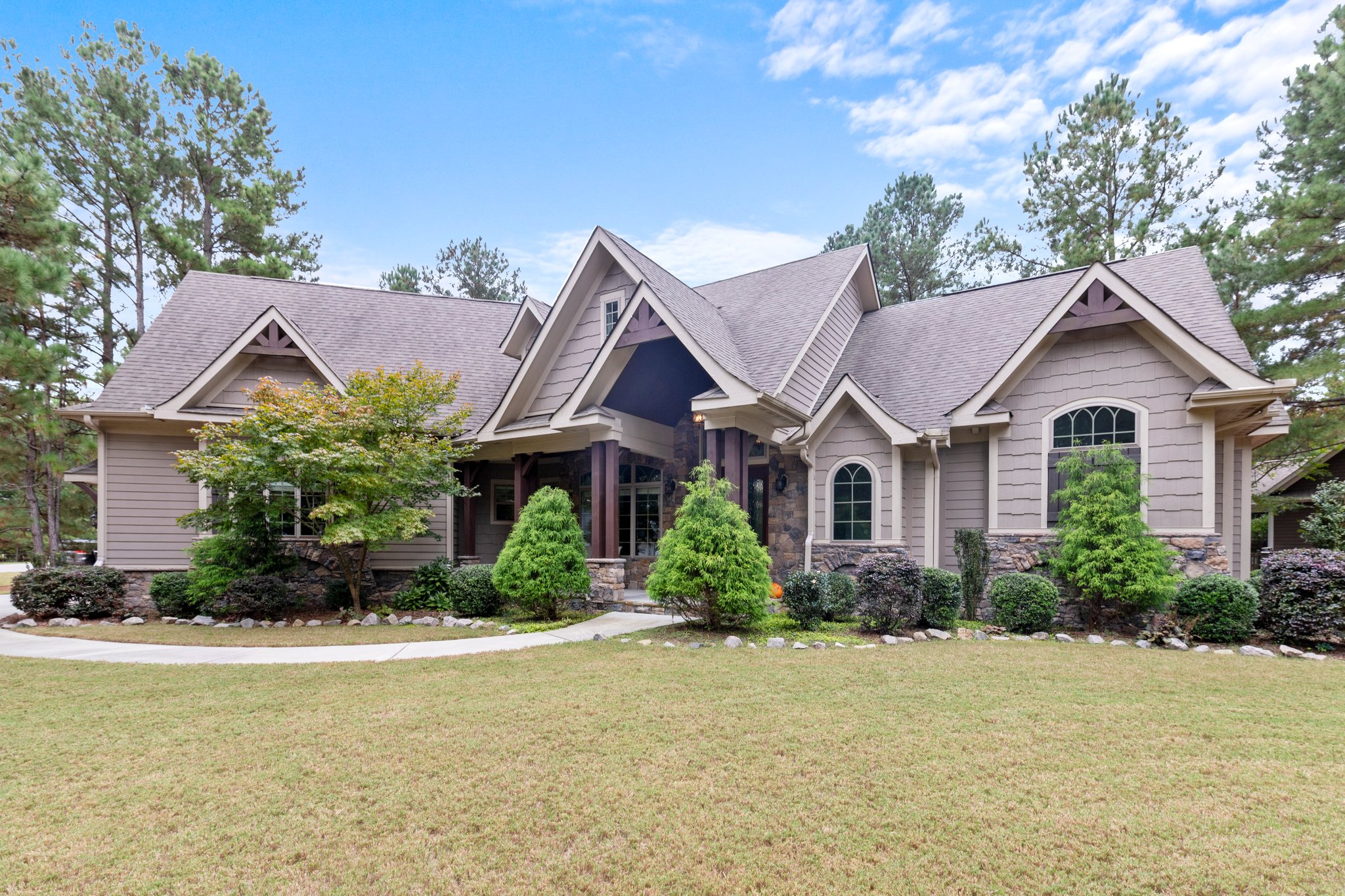 102 Hammerstone Cir, Whispering Pines, NC 28327, USA