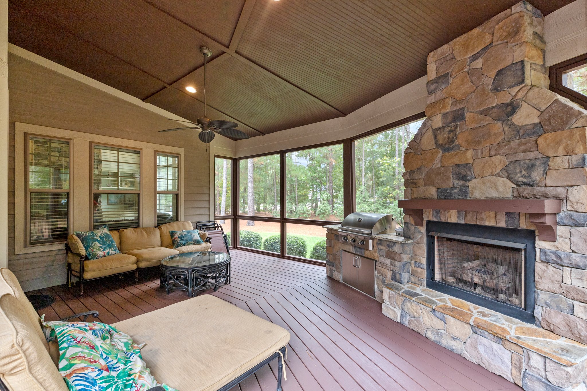 102 Hammerstone Cir, Whispering Pines, NC 28327, USA Photo 11