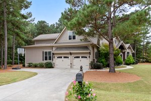 102 Hammerstone Cir, Whispering Pines, NC 28327, USA Photo 15