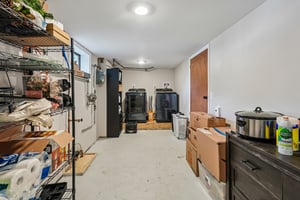 Hiawatha Blvd-S1109-045.jpg