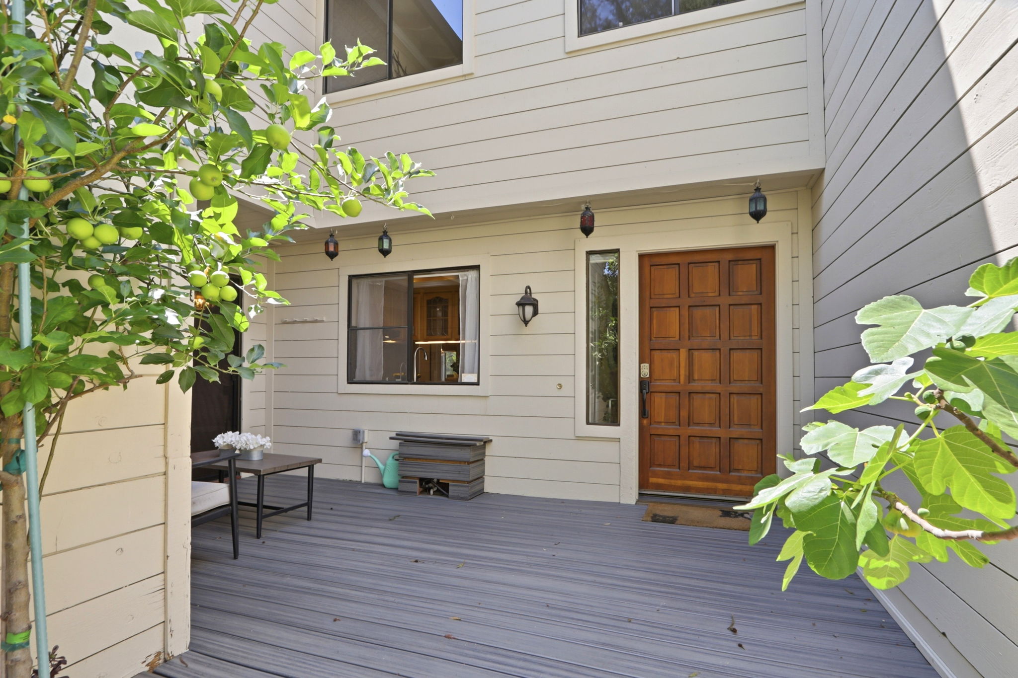 005_F8_102 Lancewood Pl