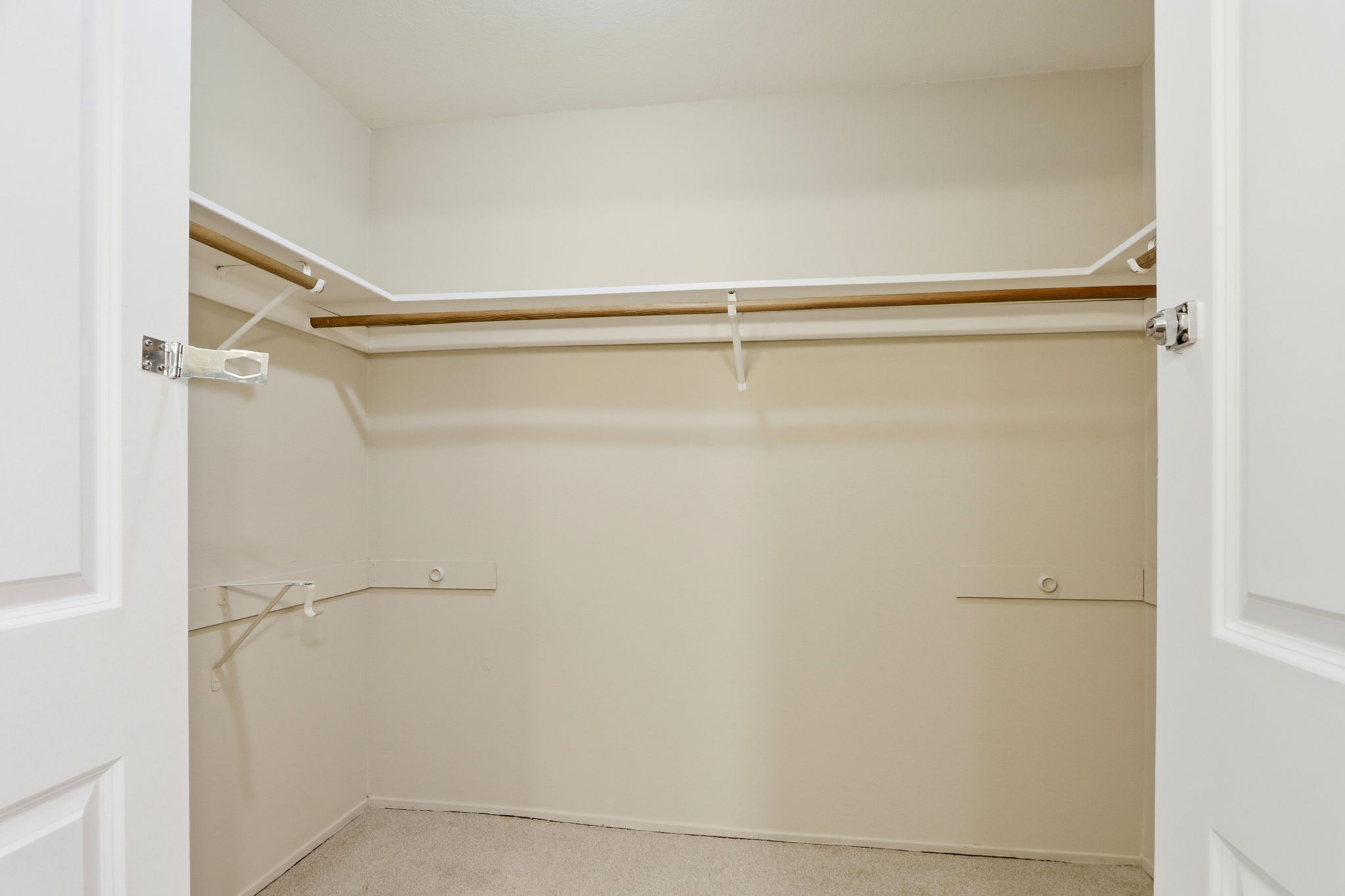 034_F8_102 Lancewood Pl