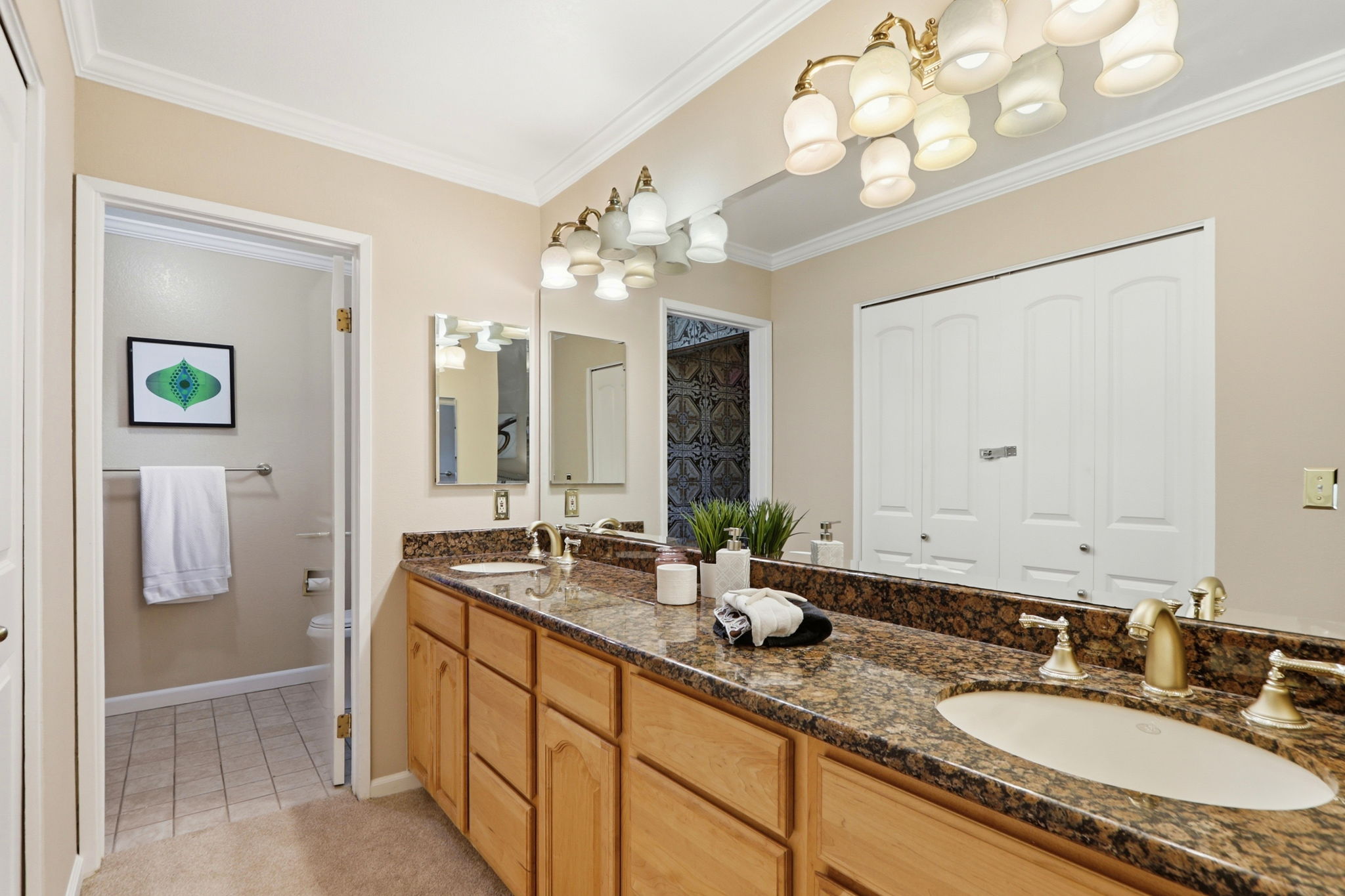 035_F8_102 Lancewood Pl