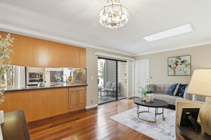 013_F8_102 Lancewood Pl