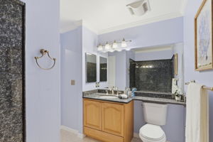 040_F8_102 Lancewood Pl