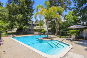 052_F8_102 Lancewood Pl