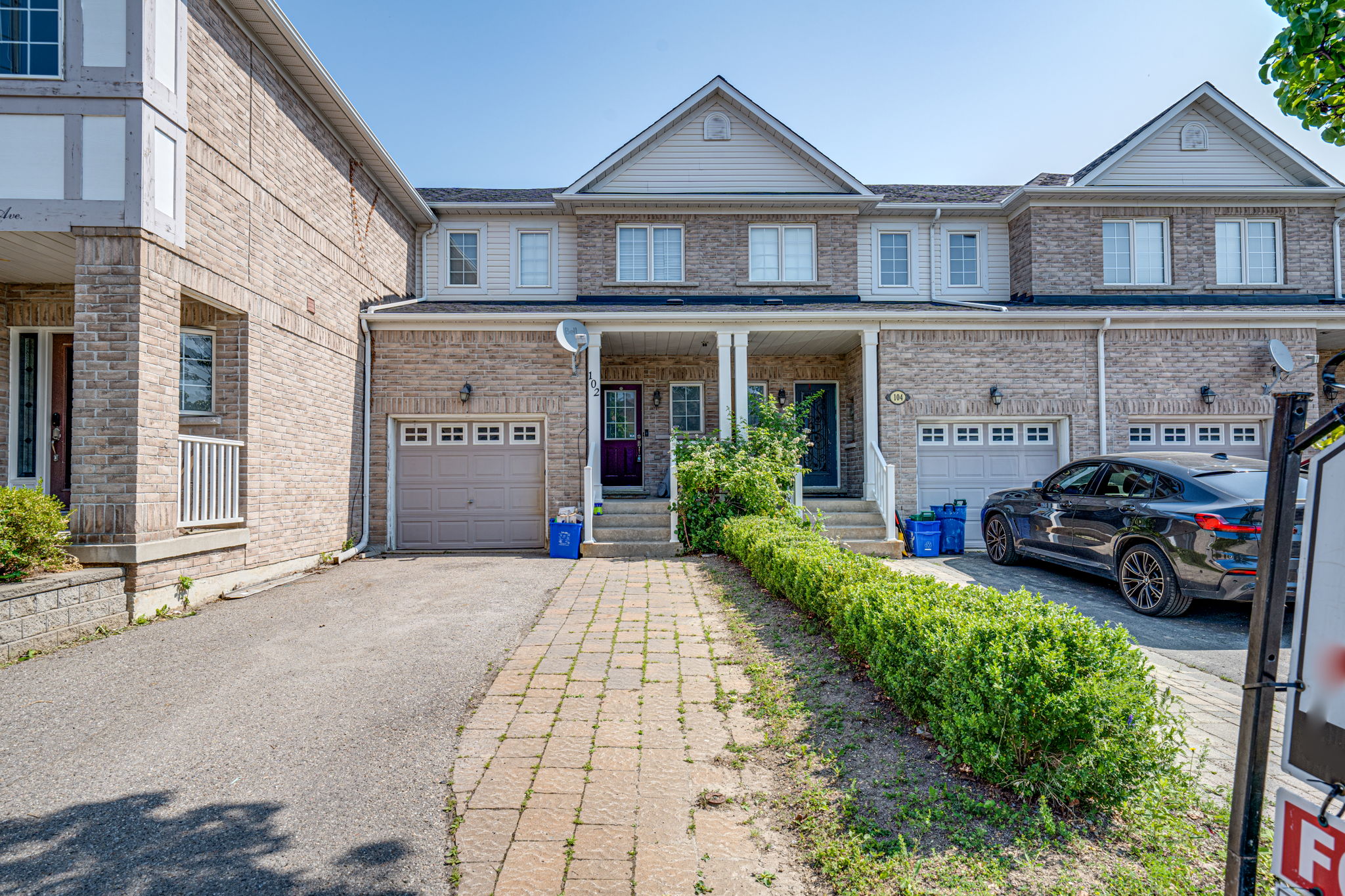 102 Lowther Ave Richmond Hill, ON L4E 4P3
