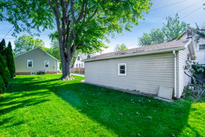  Photo 40